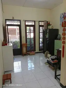 Rumah Taman Alfa Indah Jaksel 2 lantai minimalis