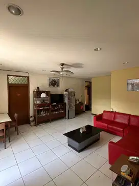 Rumah tinggal terawat dlm Komplek Nyaman sayap A. yani Kota Bandung