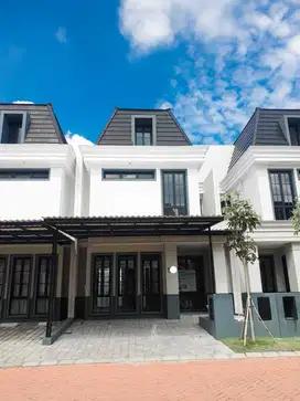 Disewakan Rumah Baru Dian Istana White House Wiyung Luas 105m