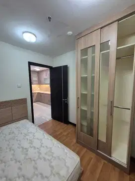 Apartemen CBD Pluit luas 65m 3BR View pool full furnish BAGUS