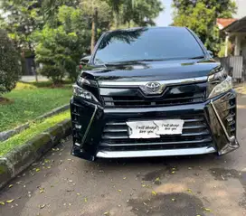 Toyota Voxy 2019 Bensin