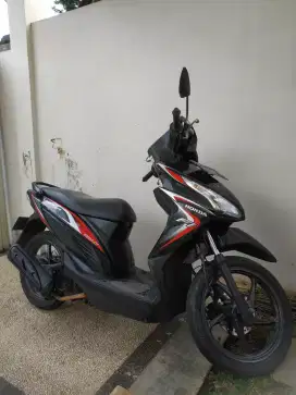 Di jual motor vario 110 tahun 2014