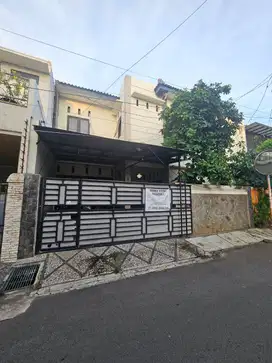 Rumah Kosan Rawamangun, 15 Kamar, Income 22 Juta/Bulan