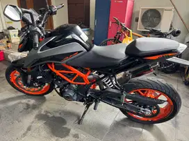 Dijual - KTM Duke 390