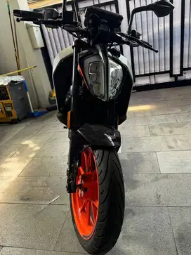 Dijual - KTM Duke 390