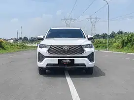 [LIKE NEW !!] TOYOTA KIJANG INNOVA ZENIX G 2023
