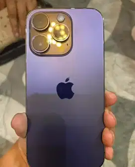 Kondisi terbaik!!! Dijual Iphone 14 Pro 128 gb Inter ex pemakaian cewe