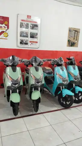 Sepeda Listrik Uwinfly D60