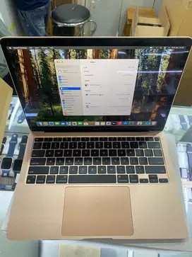 Macbook air m1 13 inch ex ibox ram 8 ssd 512 bh 88 mulus pemakaian