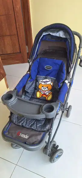 Dijual Stroller Pliko Biru Bekas - Kondisi Bagus & Siap Pakai!