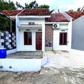 KONTRAKAN AC 10 MENIT STASIUN CITAYAM AKSES JALAN 2 MOBIL SAWANGAN