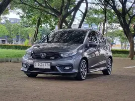 TDP 10jt Brio RS matic At 2023 Grey Mulus km low siap Pakai Tangan 1