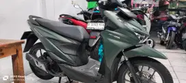 Beat deluxe remote th 2024 hijau