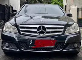 Dijual Mercedes Benz C 200 CGI 2012 Turbo Blue Efficiency