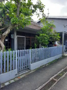 ‼️DISEWAKAN RUMAH 1 LANTAI. LOKASI SANGAT STRATEGIS ‼️