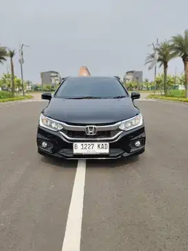 tdp 15 jt km 50 rb Honda City RS AT 2020 hitam