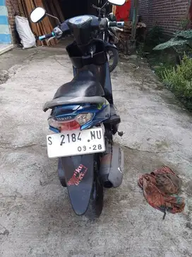 Jual sepeda motor yamaha mio tahun 2008