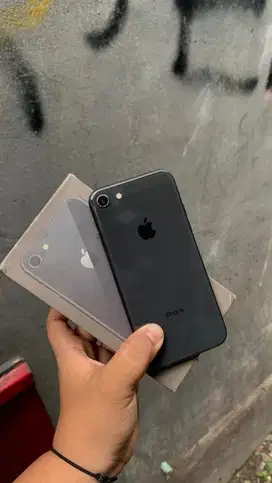 iphone 8 64G inter All Op fullset nominus