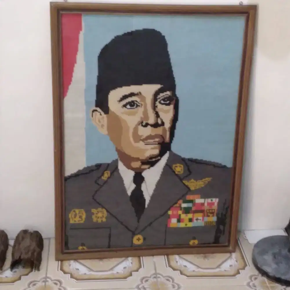 Lukisan Rajut lawas Ir. Soekarno