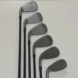 Mizuno RV8 Iron Set + Putter