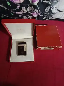 Jual Elegant S.T. Dupont Lighter Line 2, GOLD BLACK LAQUER ...
