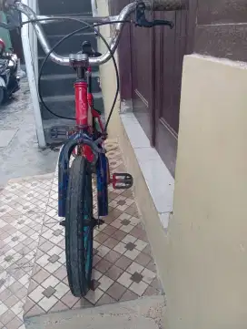 Di jual sepeda bmx anak