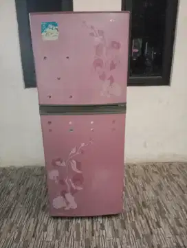 Kulkas 2 pintu merk Sharp