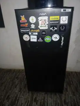 Kulkas 1 pintu Aqua
