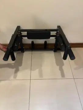 Hanging Bar kondisi bagus seperti Baru