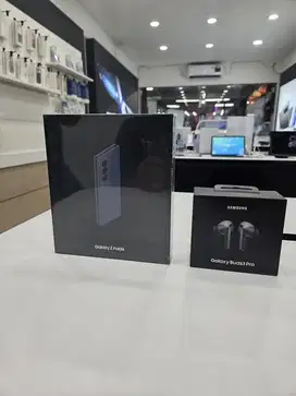 Galaxy Z Fold6 12/256 Free Buds 3pro