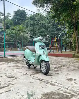 JUAL MURAH VESPA PRIMAVERA 150 IGET ABS FACELIFT 2022 MULUS