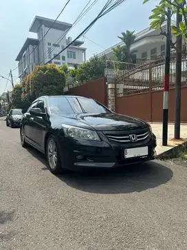Honda Accord 2011 Bensin