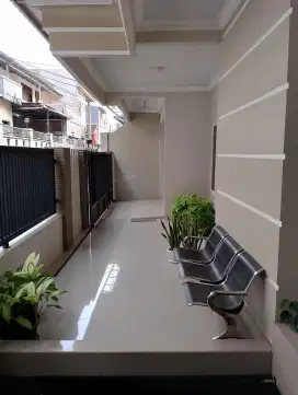 Di Jual Cepet Rumah Tinggal lokasi sangat Strategis