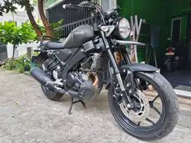 YAMAHA XSR 2022