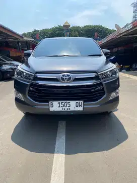 TOYOTA INNOVA V METIC ( CASH)