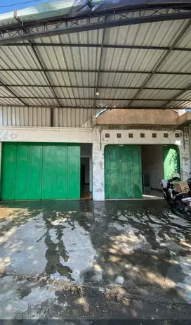 Di jual strategis  ruko lebar 9 di jl. Gawok