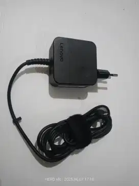 Charger laptop merk HP