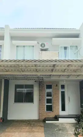 Dijual rumah cibubur country, 2 lantai Minimalis, cluster private pool
