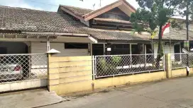 Rumah temurah luas tanah besar di jatibening indah bekasi