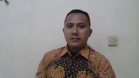Cari kerjaan sebagai driver pribadi.