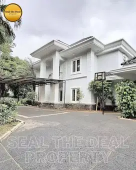 Dijual Rumah Luas Di Area Kebayoran Baru Jakarta Selatan STDN0160