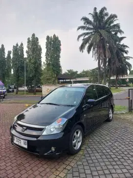 Honda Stream 2005 Bensin