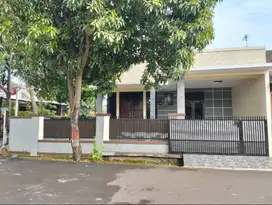 Disewakan Rumah di Taman Aster Cibitung
