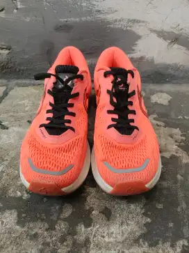 Sepatu Lari Karbon Murah (Ortuseight Hypersonic 1)