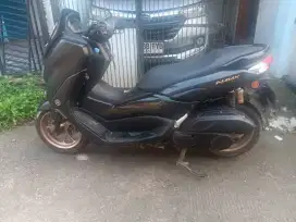 Yamaha NMAX tahun 2022 bekas