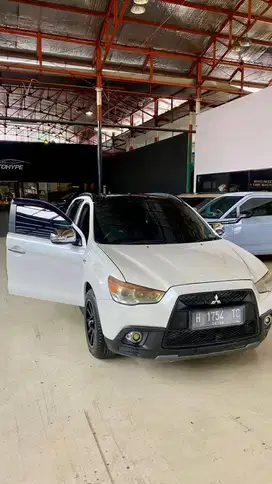 MITSUBISHI OUTLANDER SPORT GLS A/T 2012 JAMINAN TERMURAH SE JOGJA!!