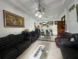Jual Rumah 2lt Luas 2.5are Lokasi Perumahan Keboiwa Denpasar Strategis