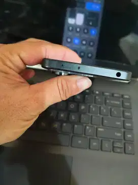 Redmi note 13 5G 8/256 + charger