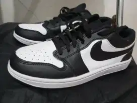 sepatu Adidas pria wanita ukuran 40
