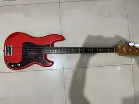 Squier Classic Vibe Precision Bass 60s Fiesta Red Tahun 2012